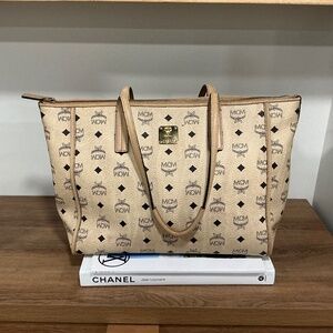 MCM RARE PREOWNED BAG